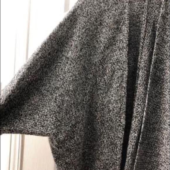 Brandy Melville Caroline cardigan - Picture 6 of 8